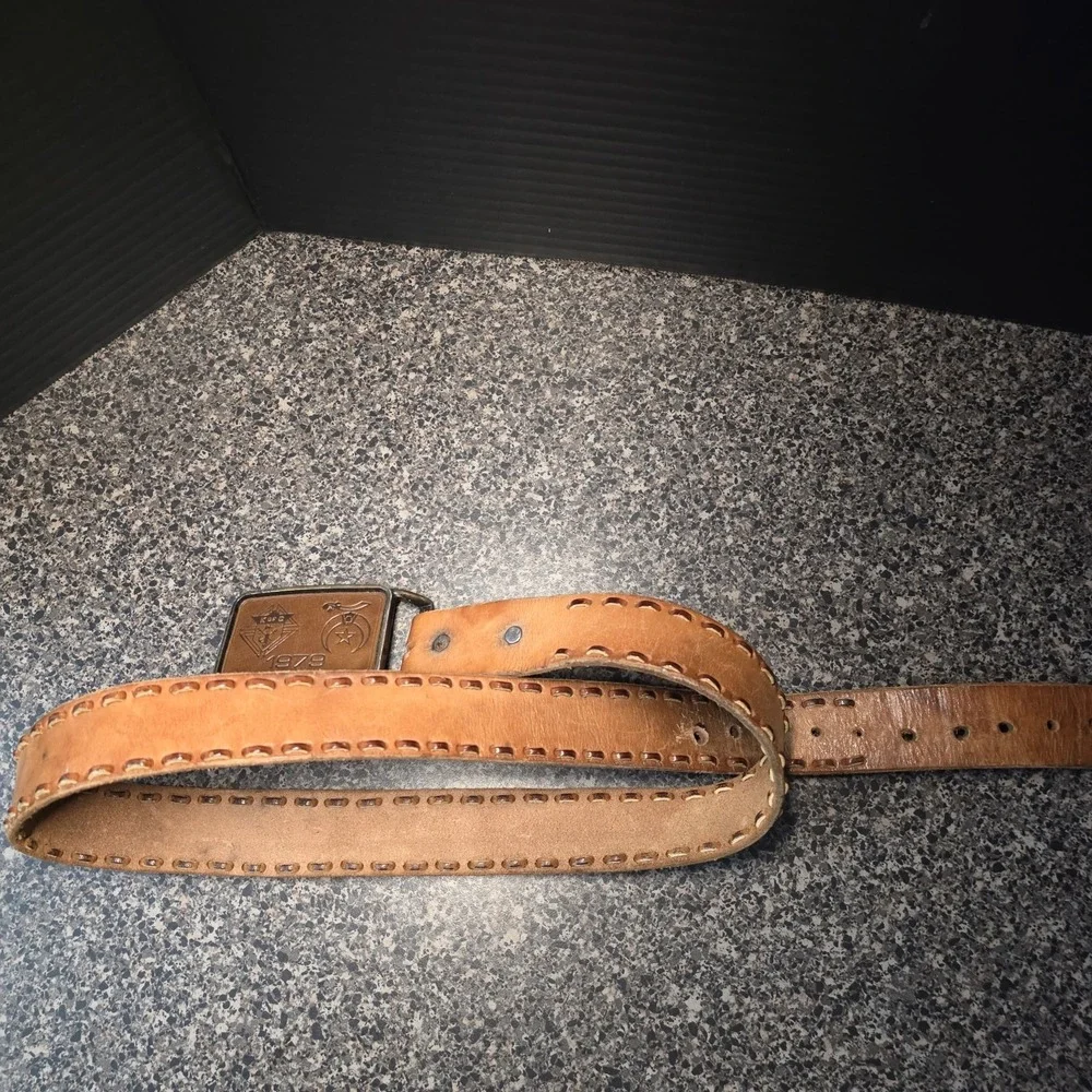 Knights of Columbus 1979 Leather Belt Men's 42 Brown Hand Stitched‎ Vintage